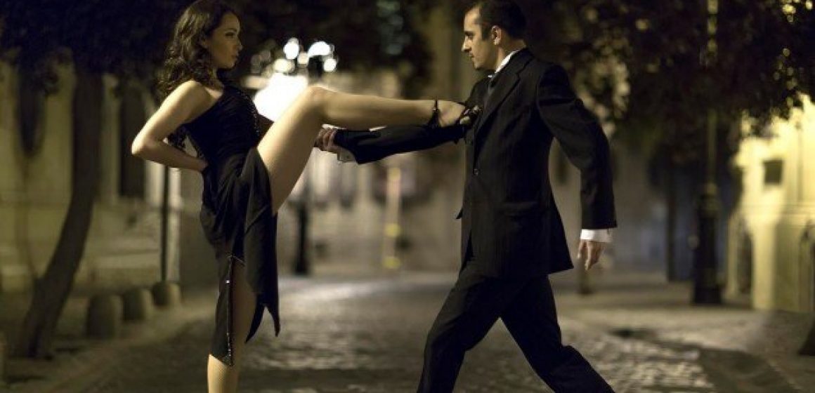 The Art of Seduction - A Dance Between Lovers